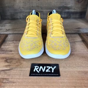 nike free rn wild suede